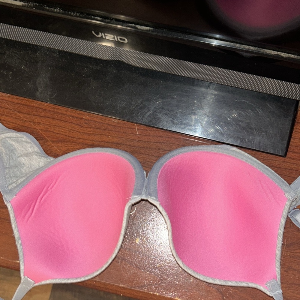 VS T-Shirt bra - Picture 2 of 5